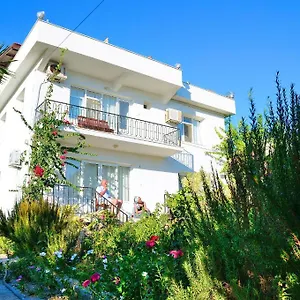 poyraz-pension.aegeanhotels.net/